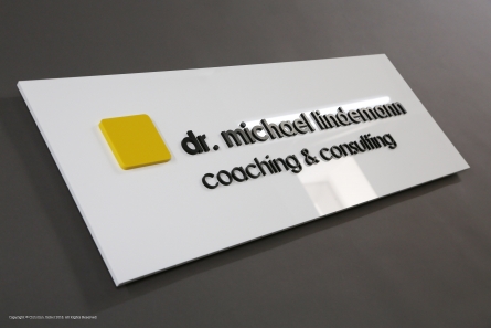 Dr. Michael Lindemann - Firmenschild