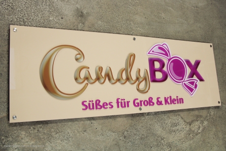 Candy BOX - Aussenreklame