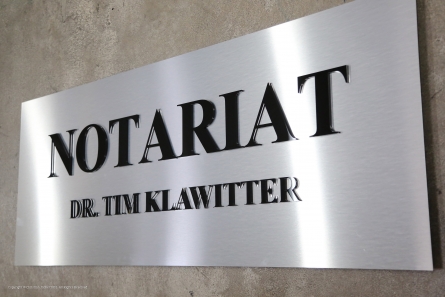Notariat Dr. Tim Klawitter - Außenwerbung