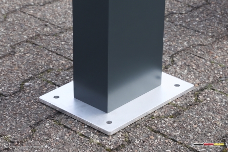 RETO - Extrem robuste stehende Buchstaben aus Massivem PVC