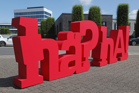 PHAENO - Stehende XXL-Buchstaben für den Außenbereich