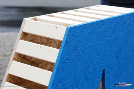 NABU - Stehende Holzbuchstaben aus nachhaltigem OSB und Fichtenholz