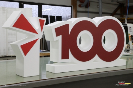 100 Jahre GBG - Stehende Jubiläums-Zahlen in XXL