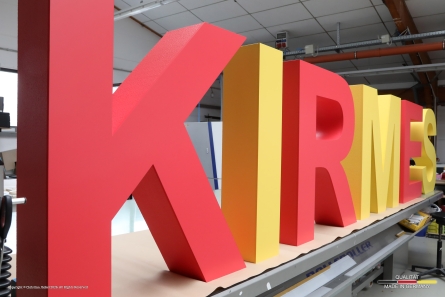 KIRMES - Stehende XXL Buchstaben aus EPS und PVC