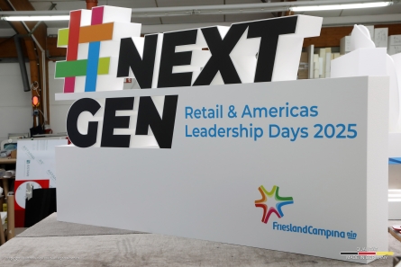 #NEXT GEN - Eventaufsteller aus Styropor und PVC