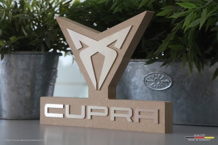 CUPRA - Tischaufsteller aus MDF und Edelstahl