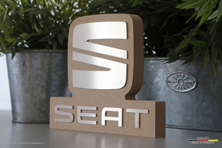 SEAT - Tischaufsteller aus MDF und Edelstahl