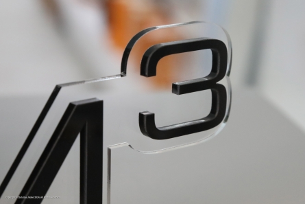 PSM³ - Tischaufsteller aus Acrylglas