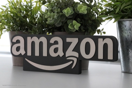 amazon - Tischaufsteller aus Edelstahl und Forex-Color