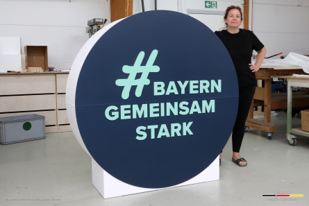 #BAYERN GEMEINSAM STARK - XXL-Aufsteller für ein Event