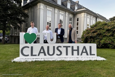 I LOVE TU CLAUSTHAL - XXL Aufsteller aus Styropor