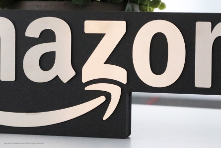 amazon - Tischaufsteller aus Edelstahl und Forex-Color